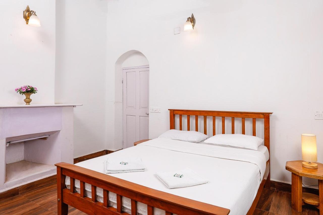 Devashola Homestay Кунур Экстерьер фото