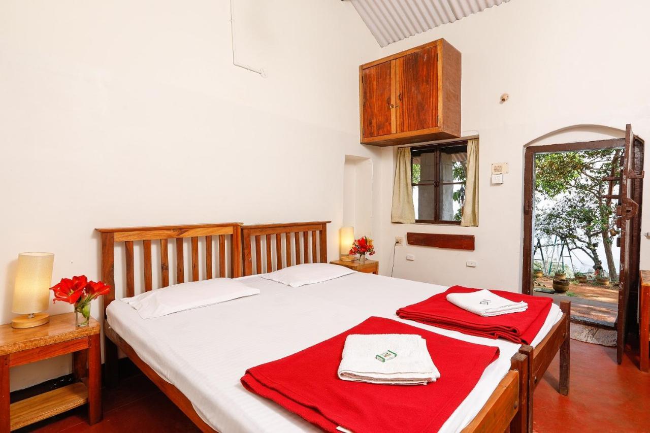 Devashola Homestay Кунур Экстерьер фото