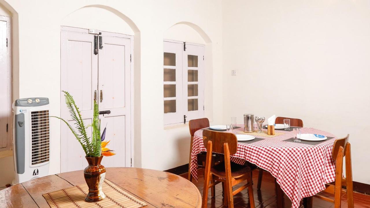 Devashola Homestay Кунур Экстерьер фото