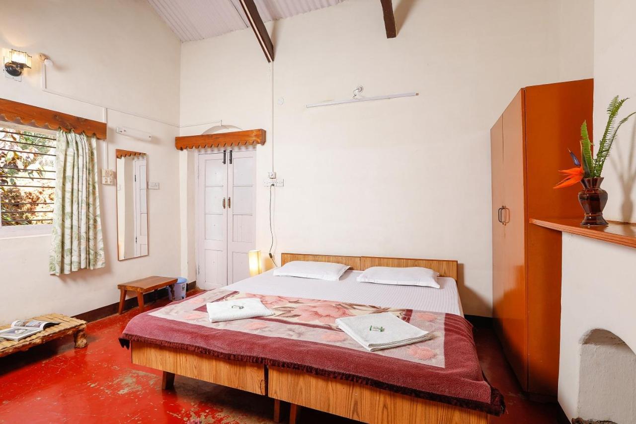 Devashola Homestay Кунур Экстерьер фото